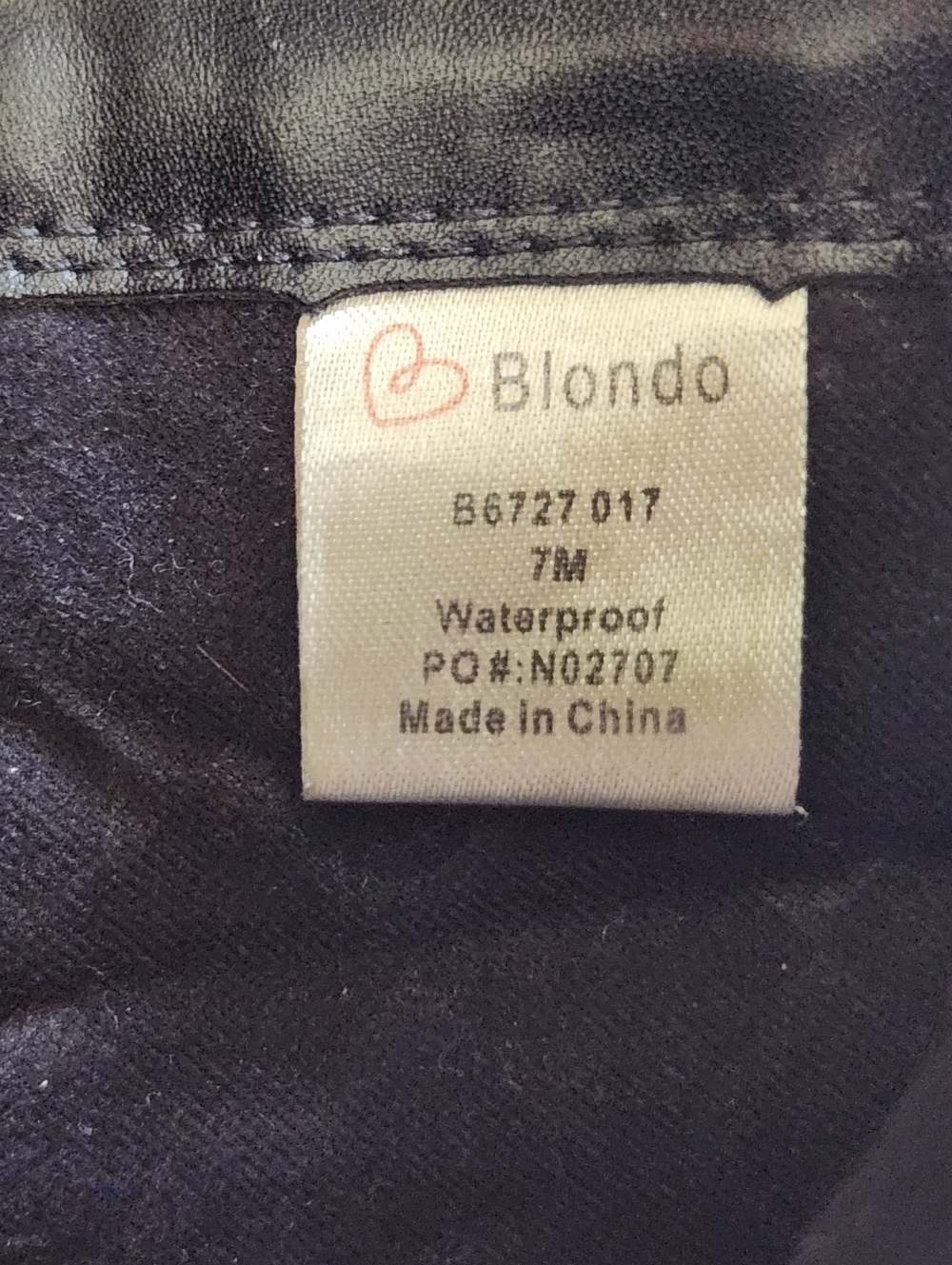Blondo Leather Waterproof Black Buckle Strap Ankle Boots Women Size 7 - Picture 2 of 9